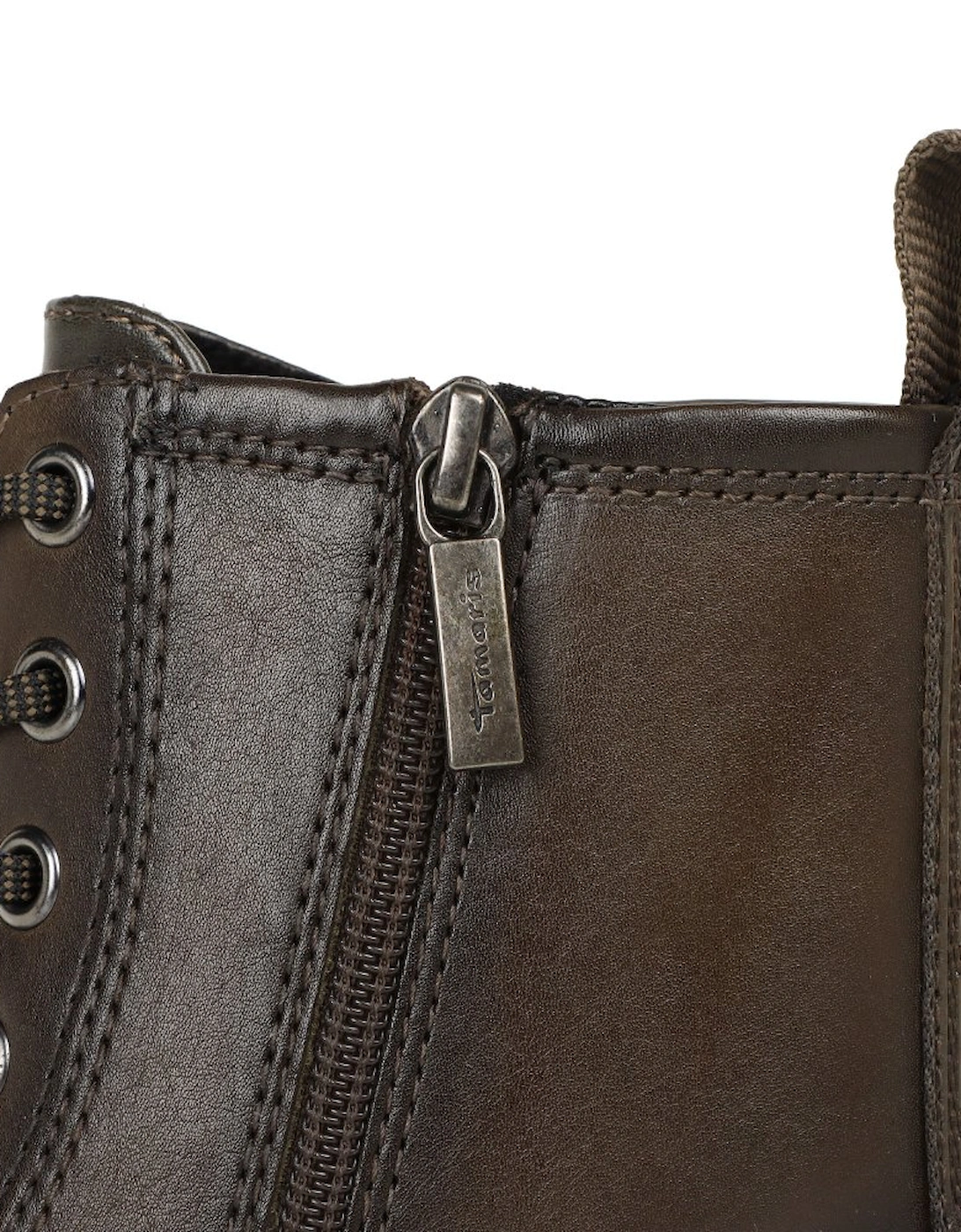 Larch Womens Ankle Boots
