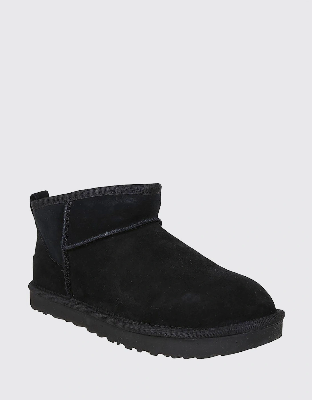 Classic Boot with Suede Upper and Round Toe for Everyday Use