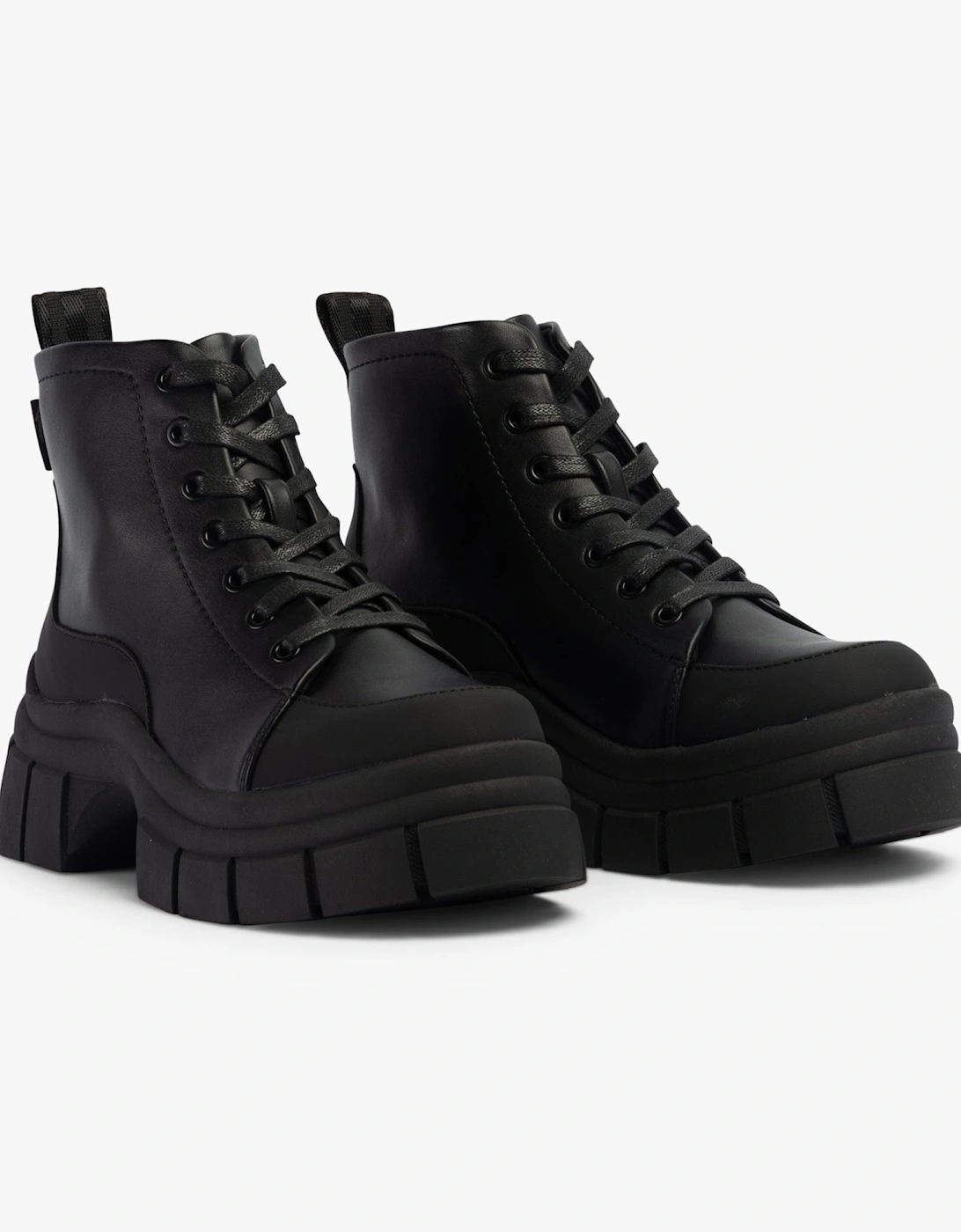 TRUSTY Womens Boots Black