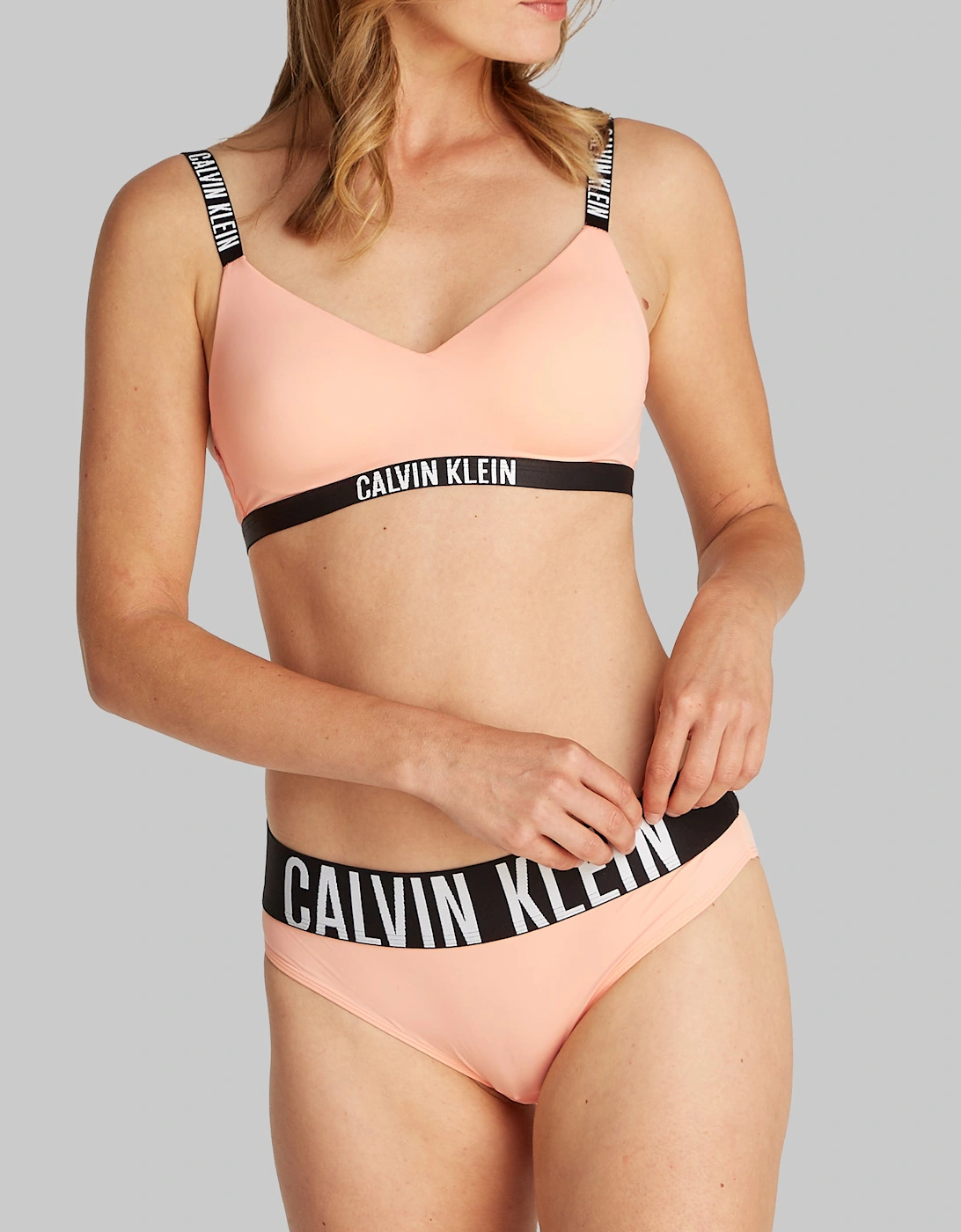 INTENSE POWER Womens Bralette Papaya Punch