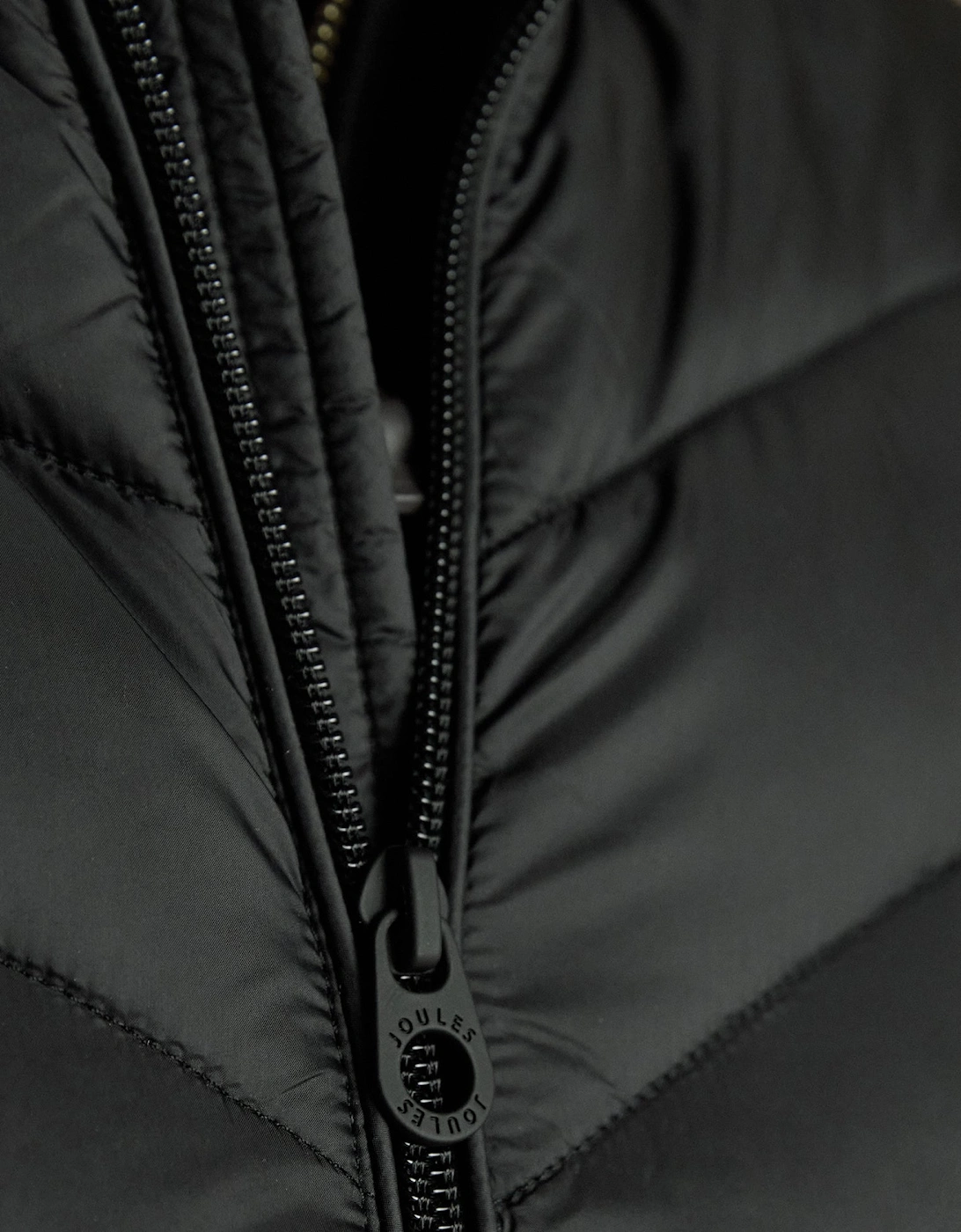 GARRETT Mens Showerproof Padded Gilet Black