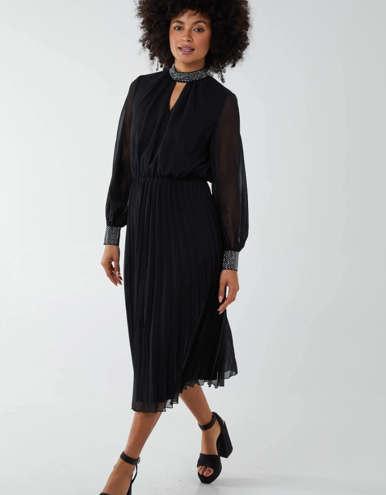 Diamante Collar Pleated Skirt Midi Dress