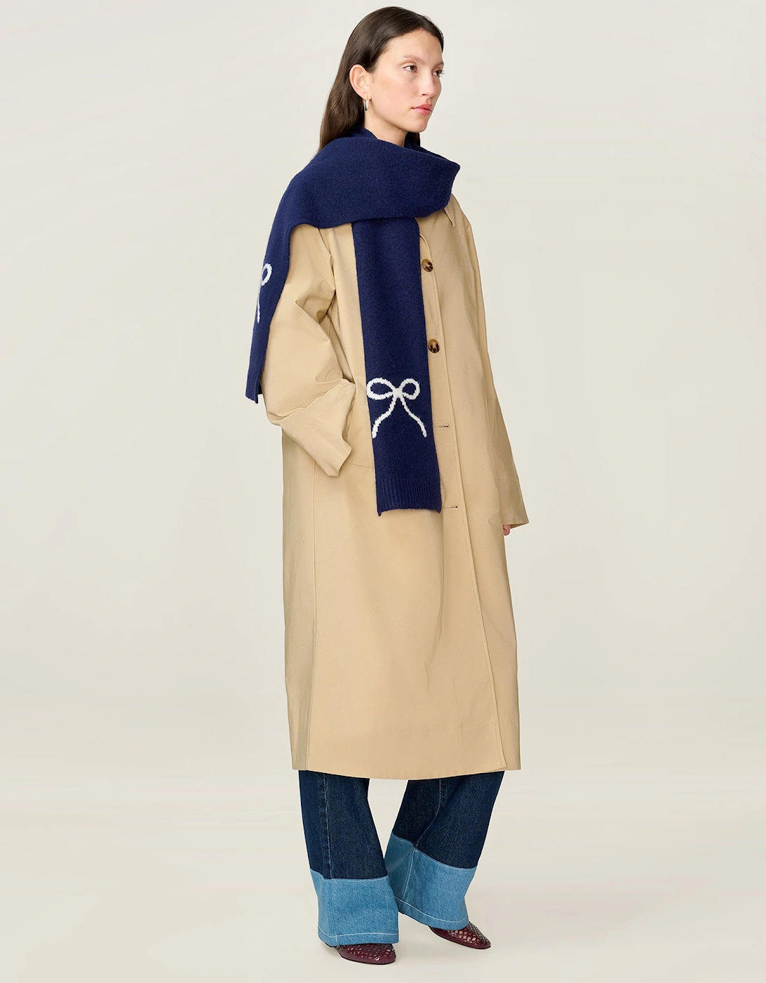 Molly Bow Scarf in Navy