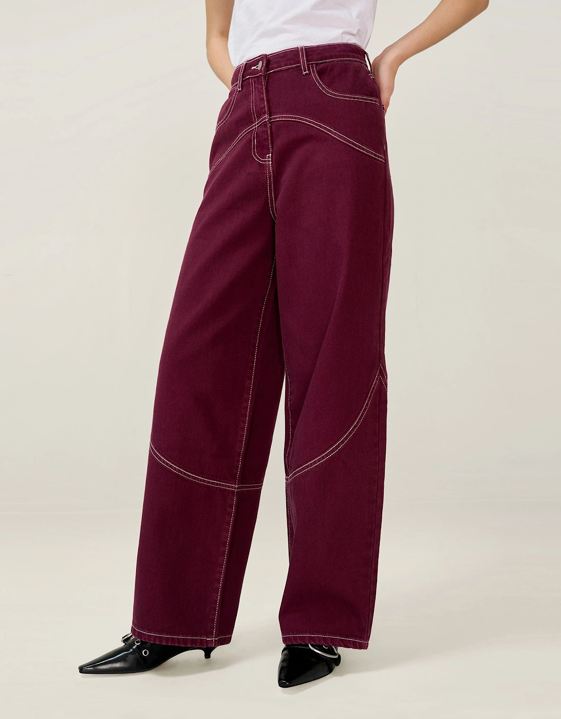 Zola Jean in Burgundy