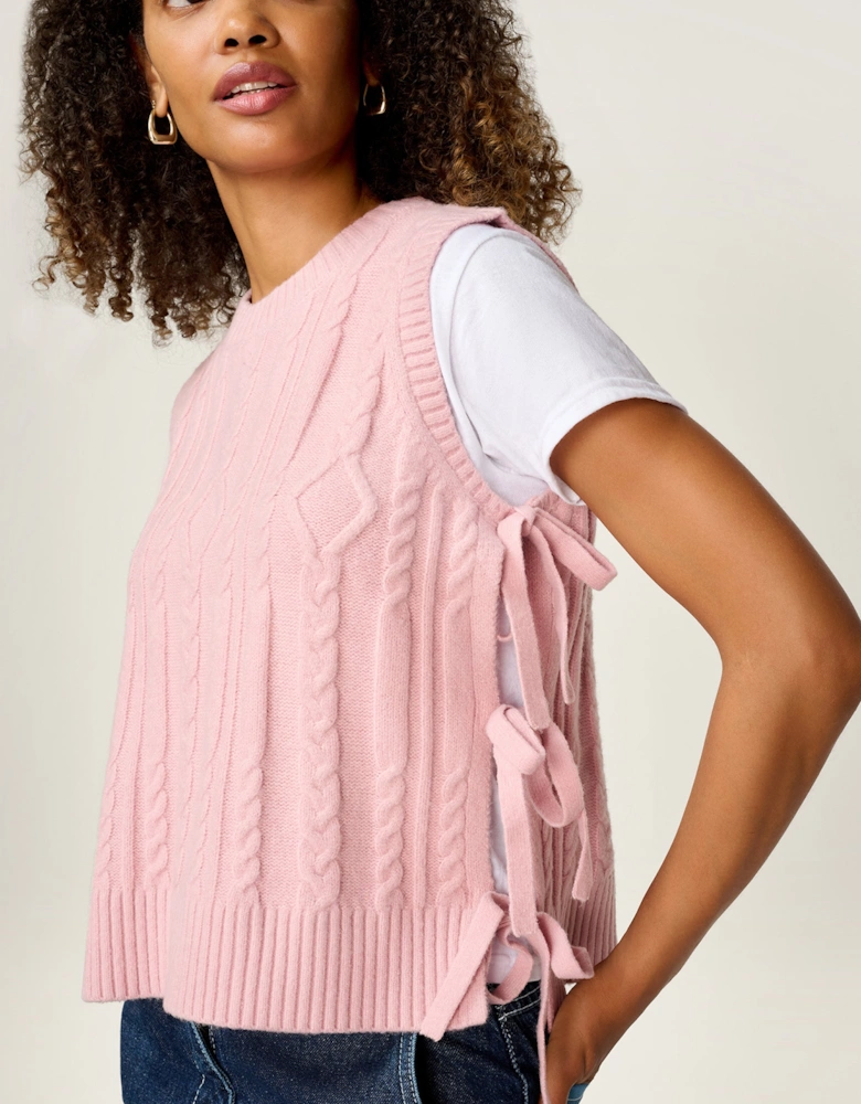 Rufus Cable Bow Side Vest in Light Pink
