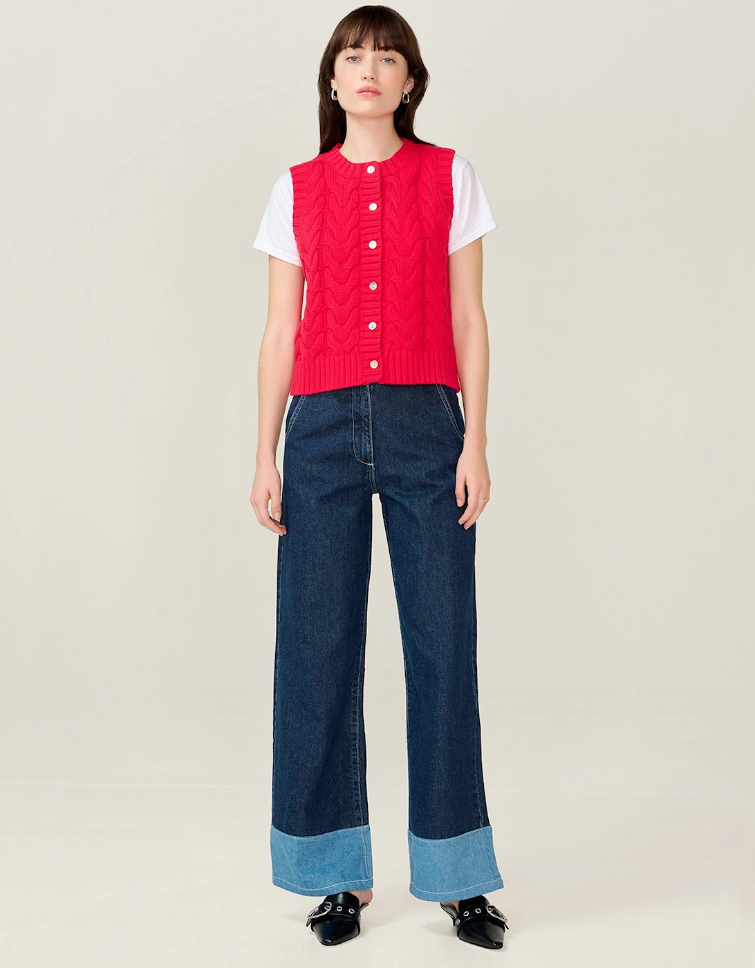 Matilda Cable Knitted Vest in Red