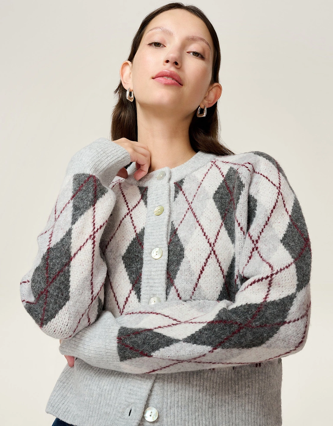 August Argyle Cardigan in Grey
