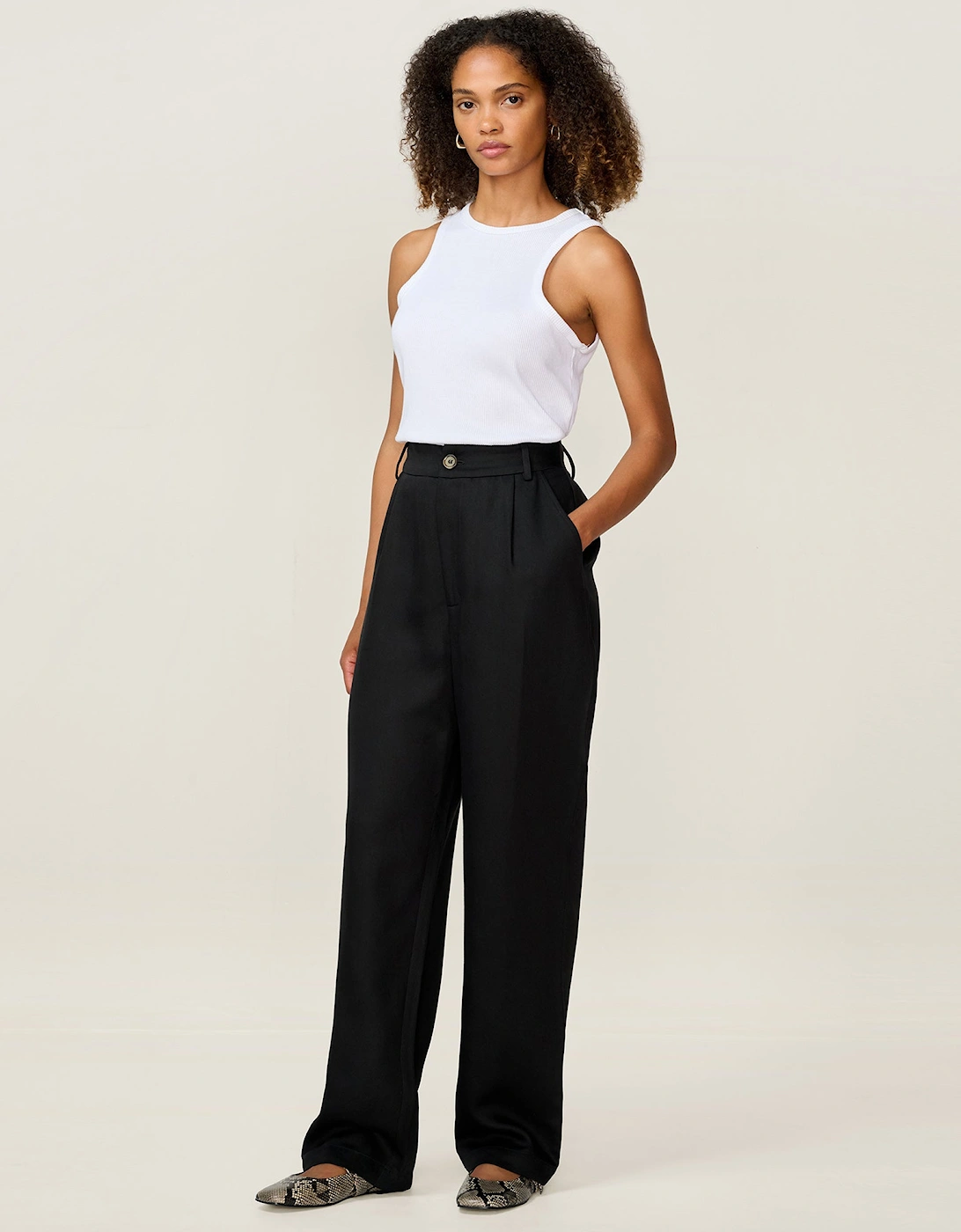 Cinnamon Trouser in Black, 8 of 7