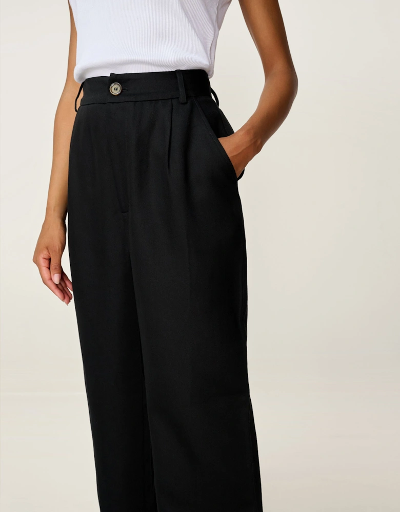 Cinnamon Trouser in Black