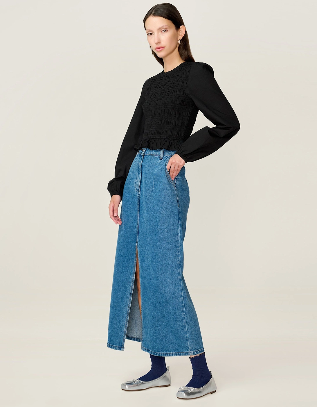 Kaloppe Top in Black