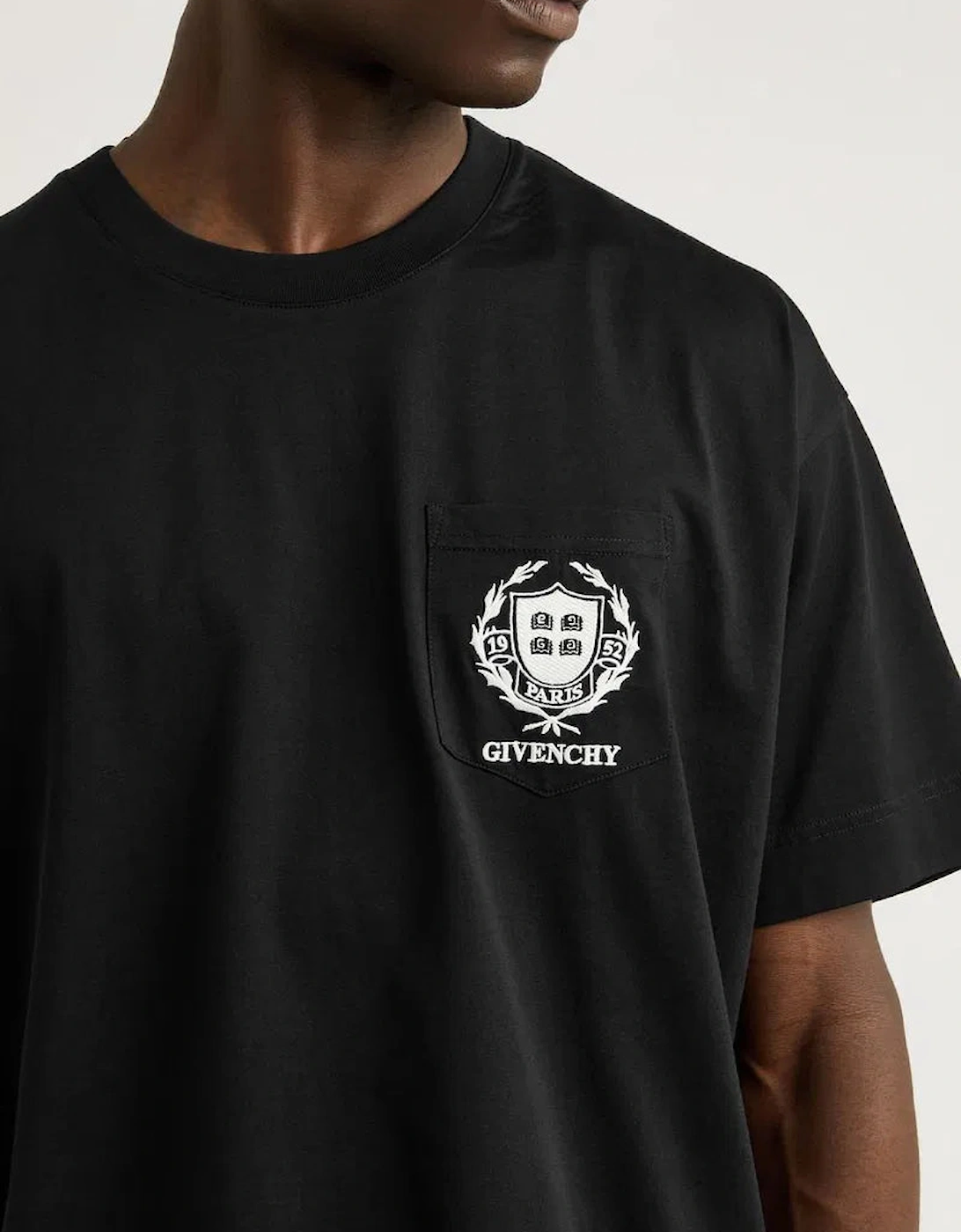 Crest Logo T-Shirt in Black