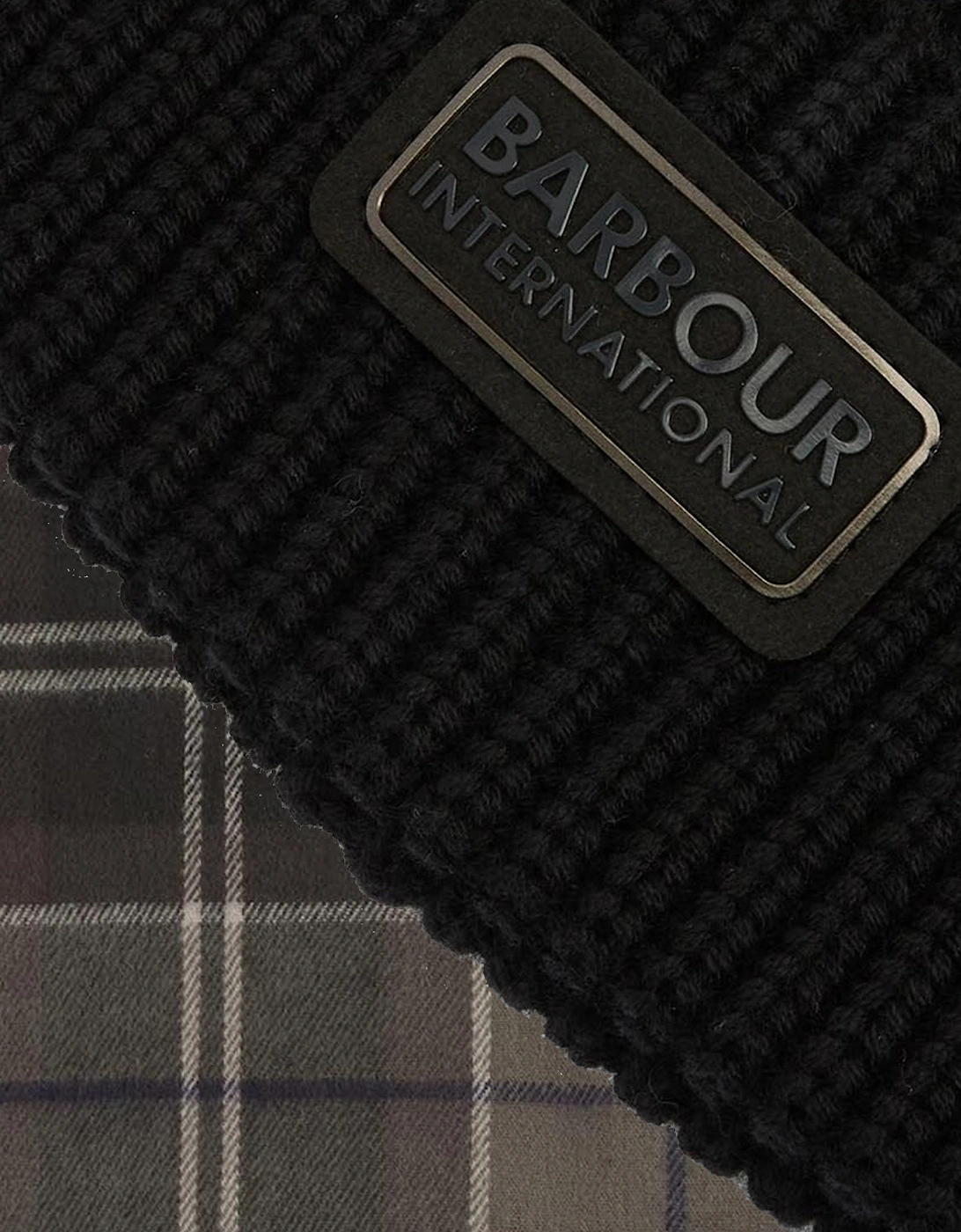 Sweeper Beanie & Scarf Gift Box Set Black