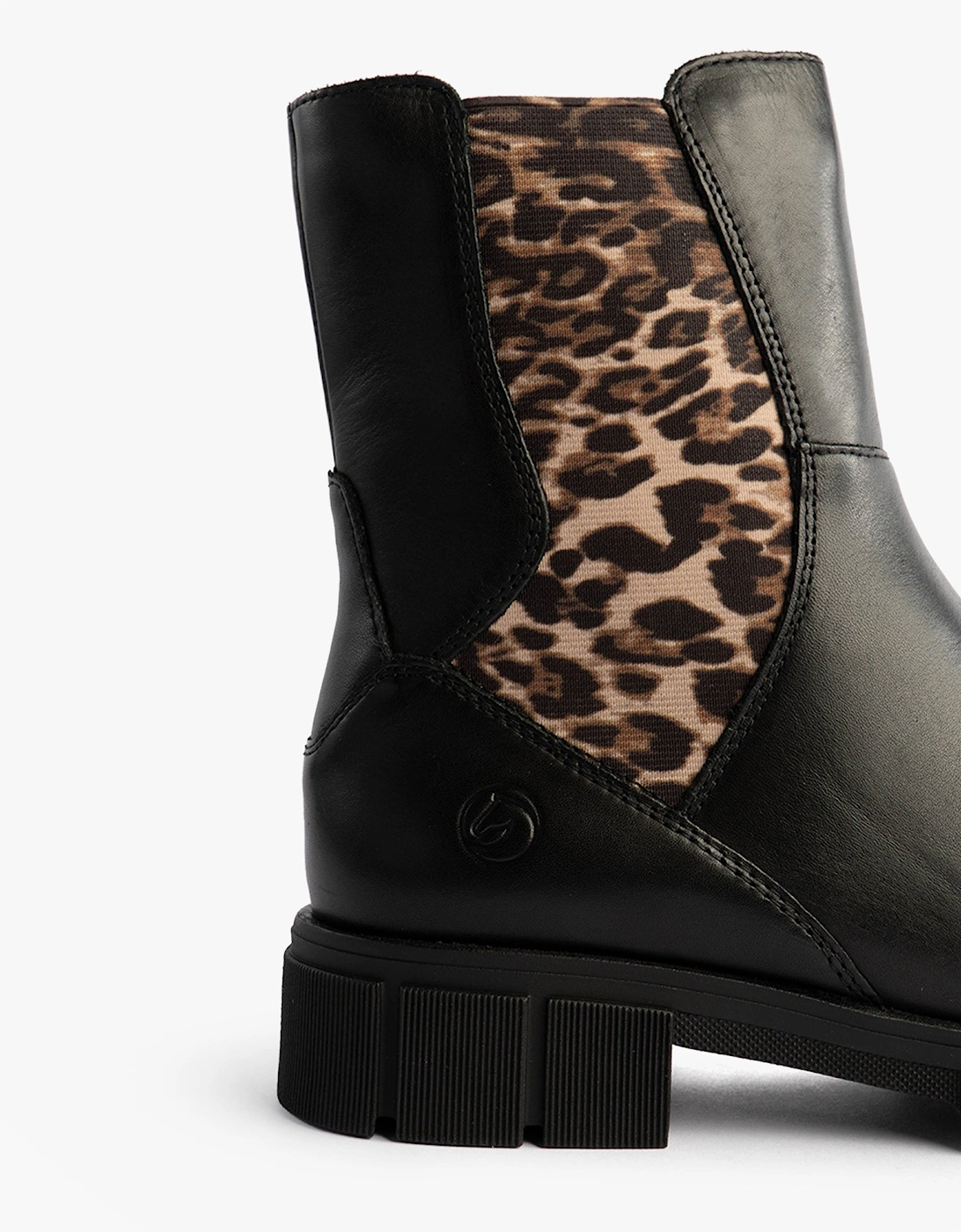 D2S70-03 Womens Side Zip Chelsea Boots Black