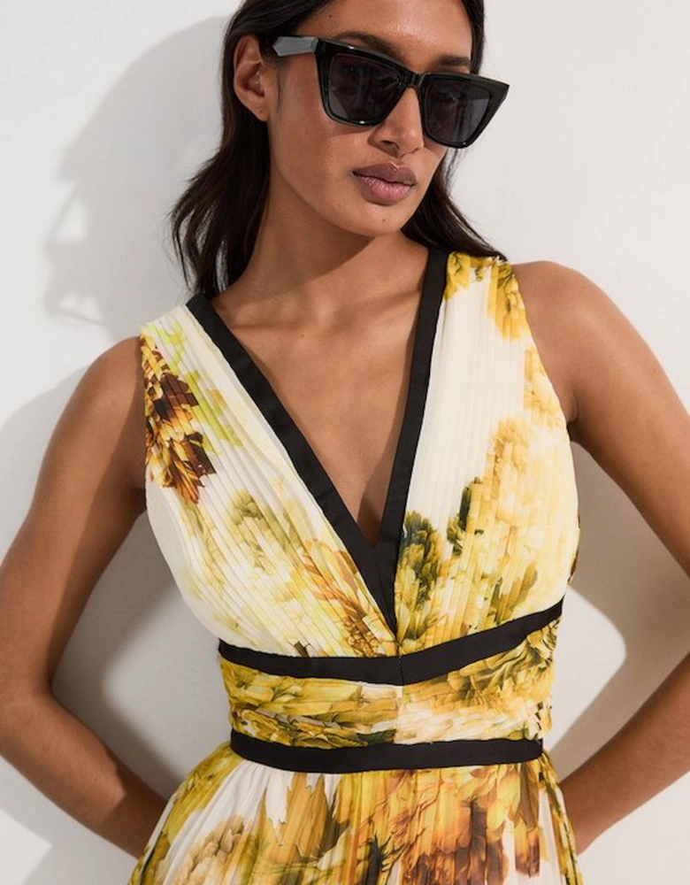 Petite Pleated Floral Bodice Detail Woven Maxi Dress