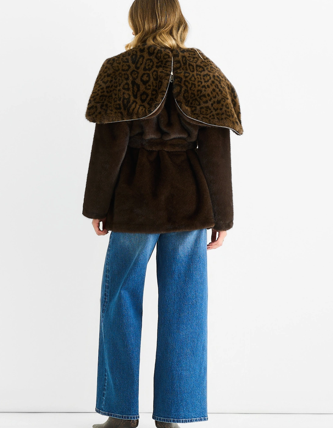 Chocolate Premium Contrast Lapel Hood Animal Faux Fur Jacket
