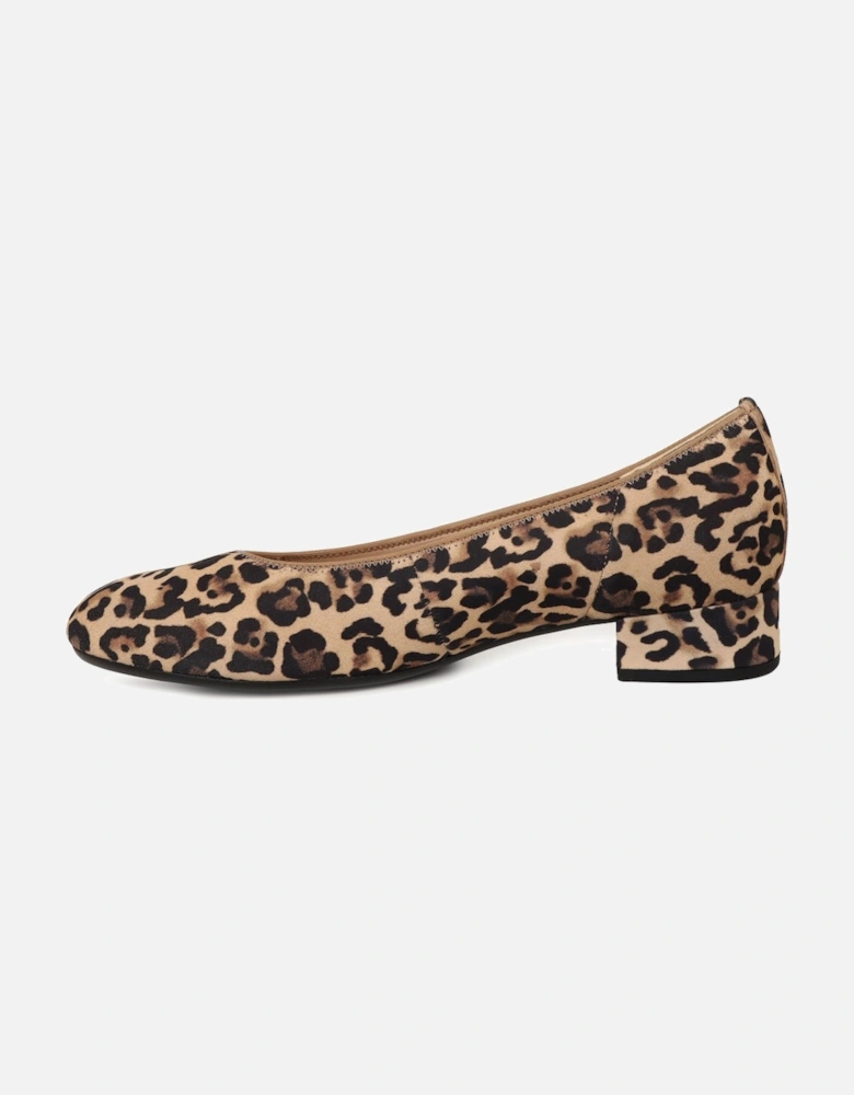 Betty Womens Court Shoes