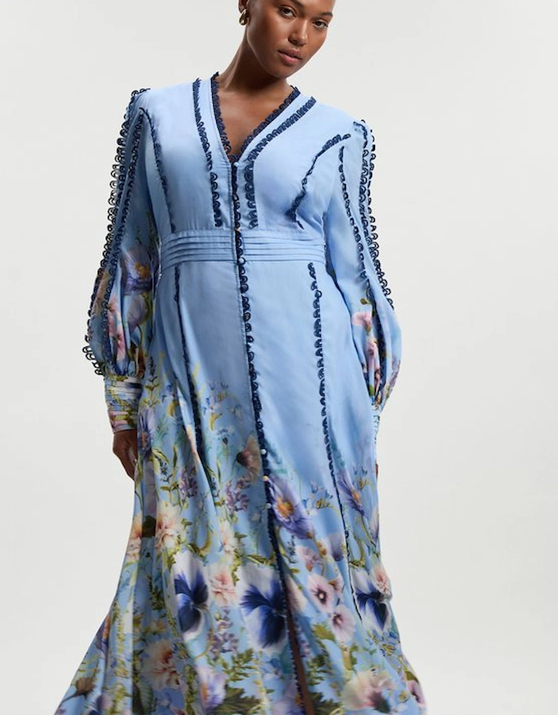 Plus Size Trailing Floral Woven Plunge Maxi Dress