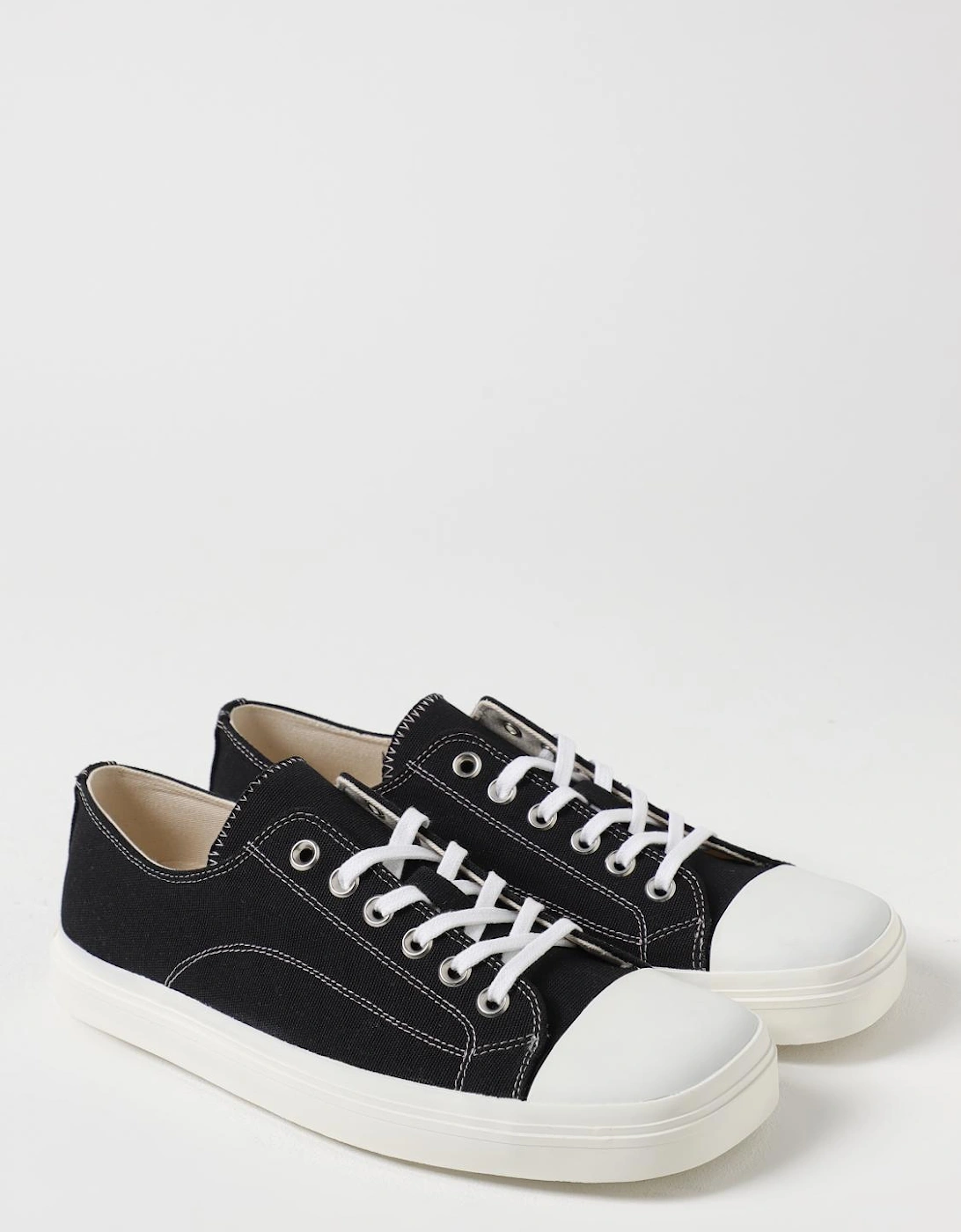 LowTop Canvas Sneakers Casual