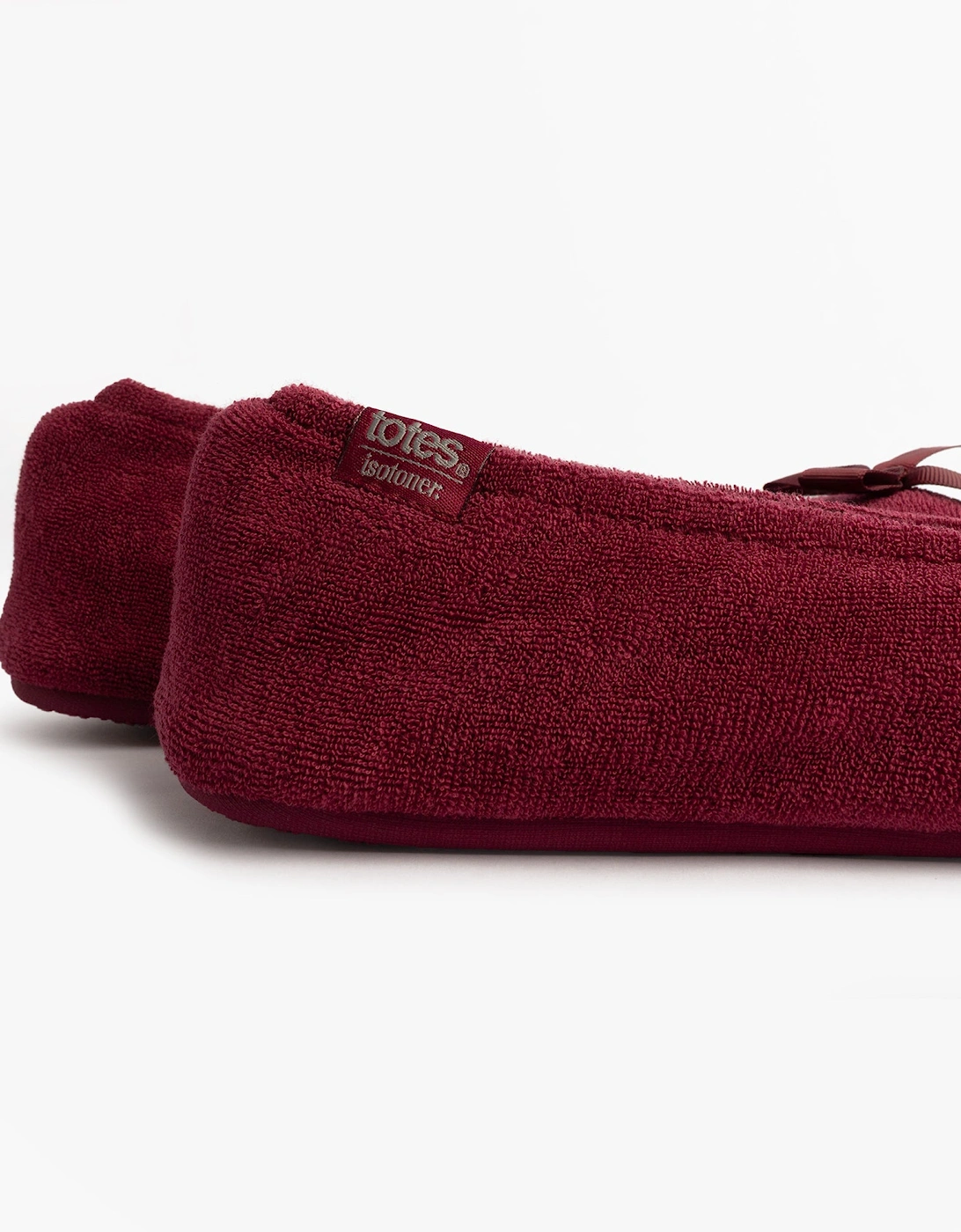 Isotoner STRETCH TERRY BOW Womens Ballerina Slippers Burgundy