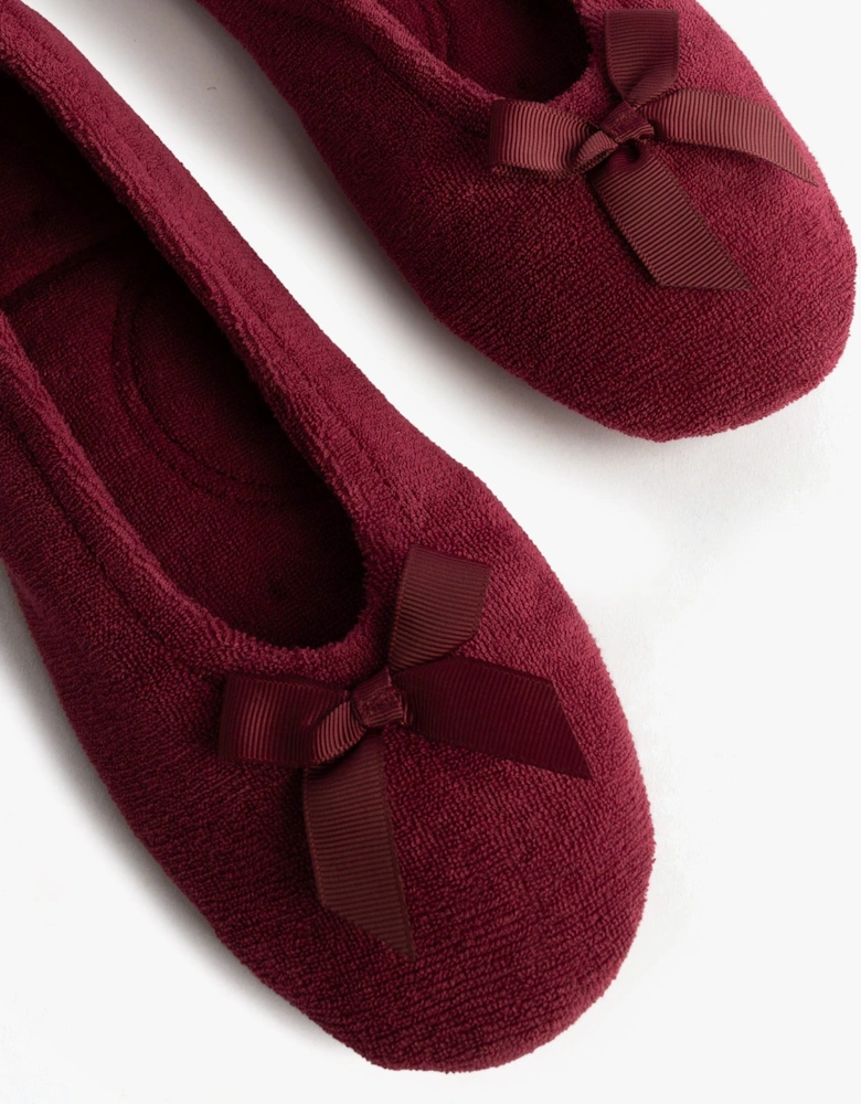 Isotoner STRETCH TERRY BOW Womens Ballerina Slippers Burgundy