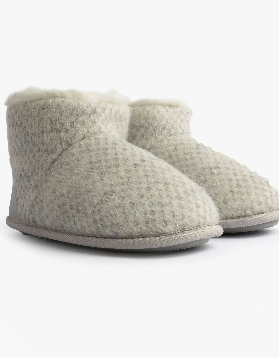 Isotoner SPARKLE KNIT Womens Boot Slippers Light Grey