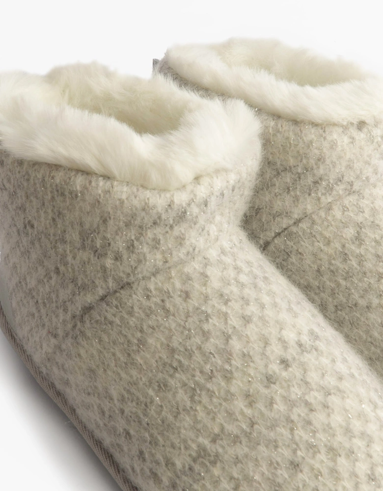 Isotoner SPARKLE KNIT Womens Boot Slippers Light Grey