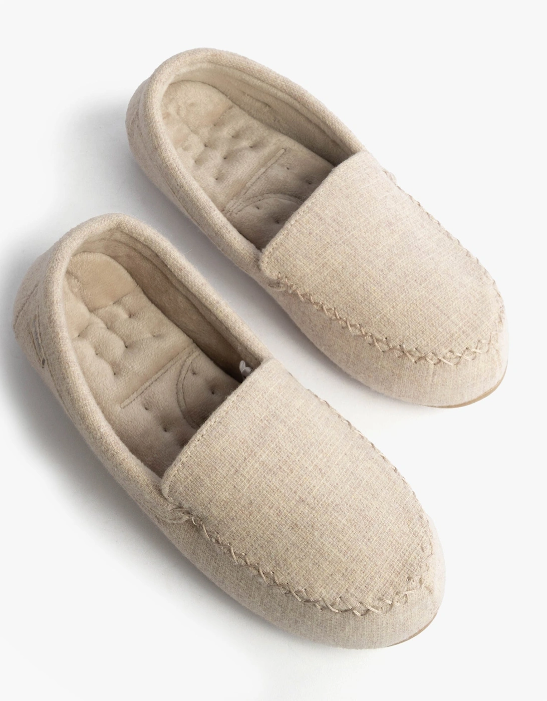 Isotoner TEXTURED Womens Moccasin Slippers Light Brown
