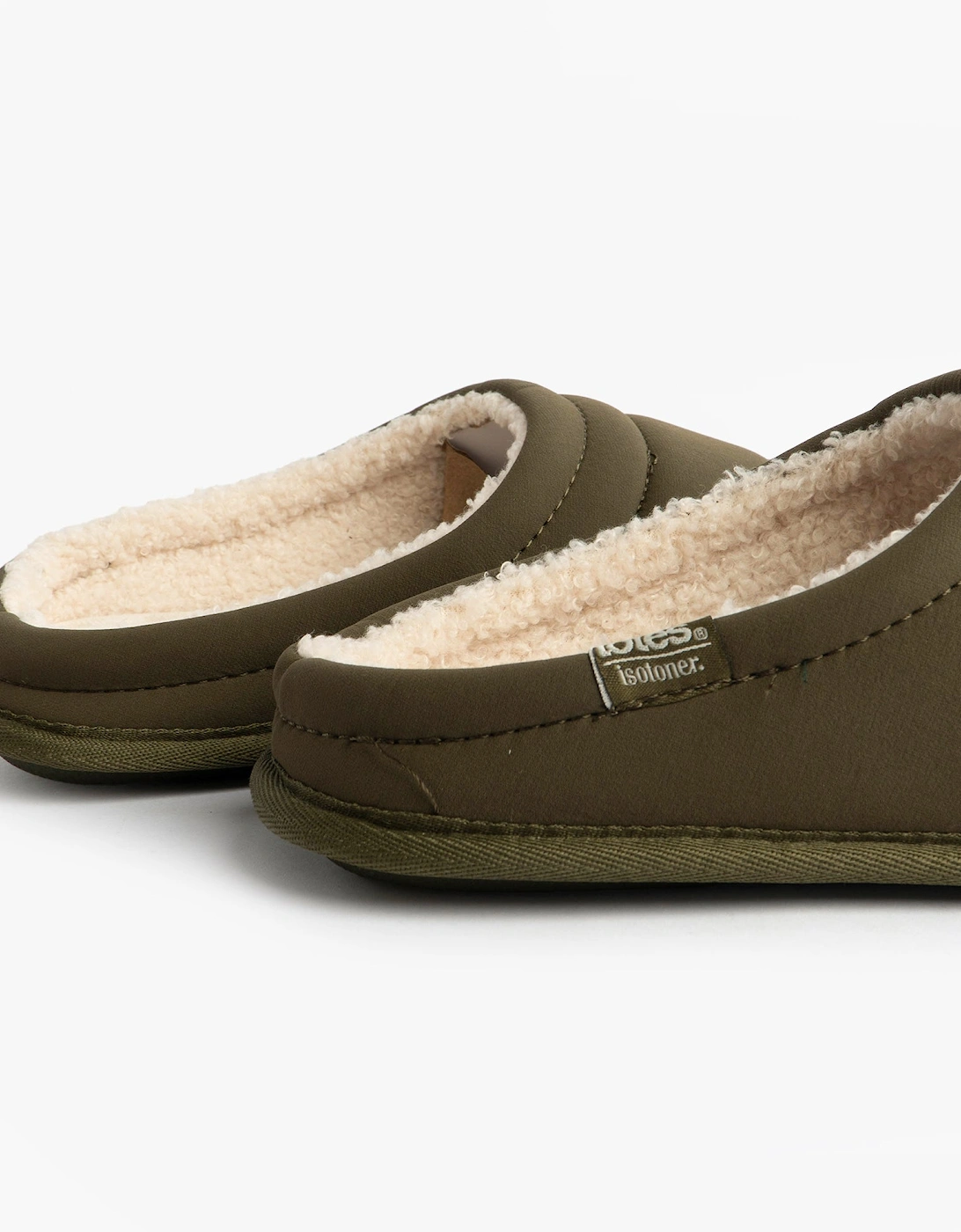 Isotoner SPORT QUILTED MULE WITH COSY LINING Mens Mule Slippers Khaki