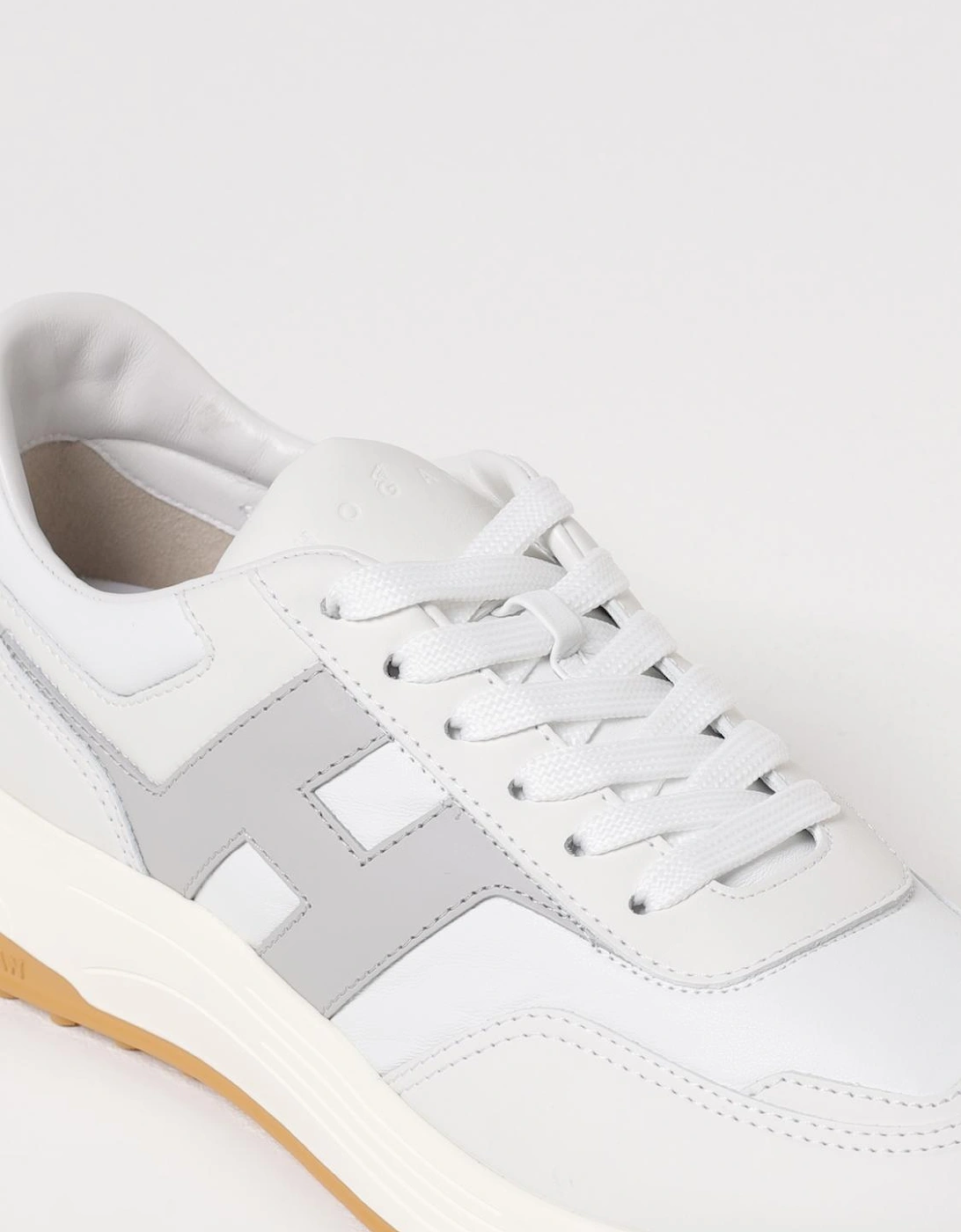 Interactive Sneakers Casual Design