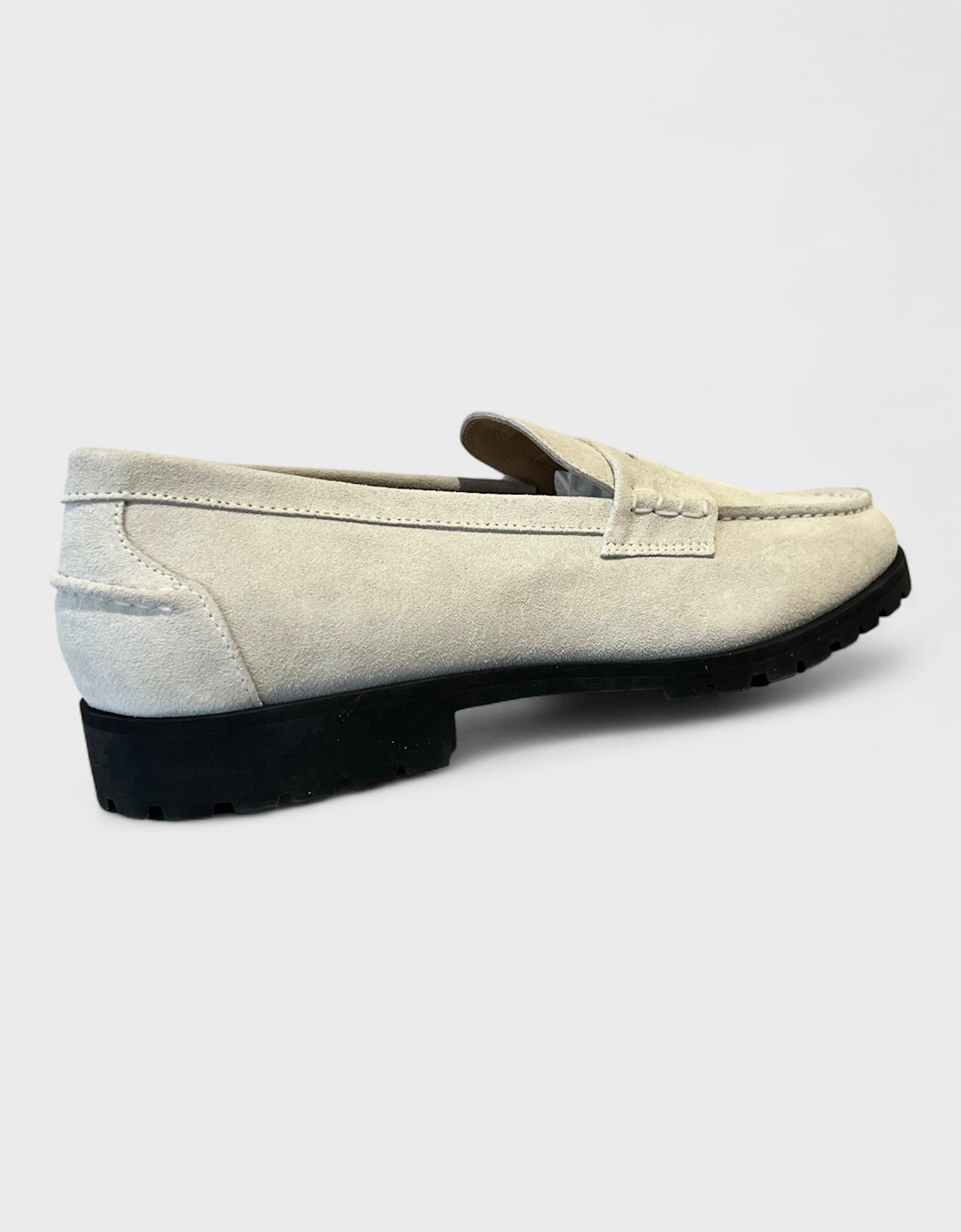 Country Suede Loafer Bone White