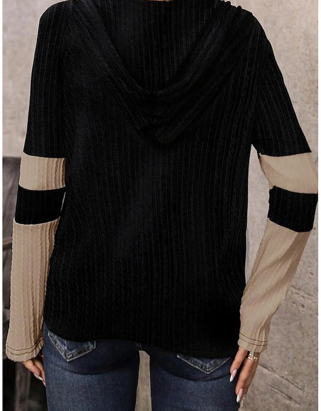 Parchment Textured Colorblock Long Sleeve Quarter Zip Drawstring Hooded Top