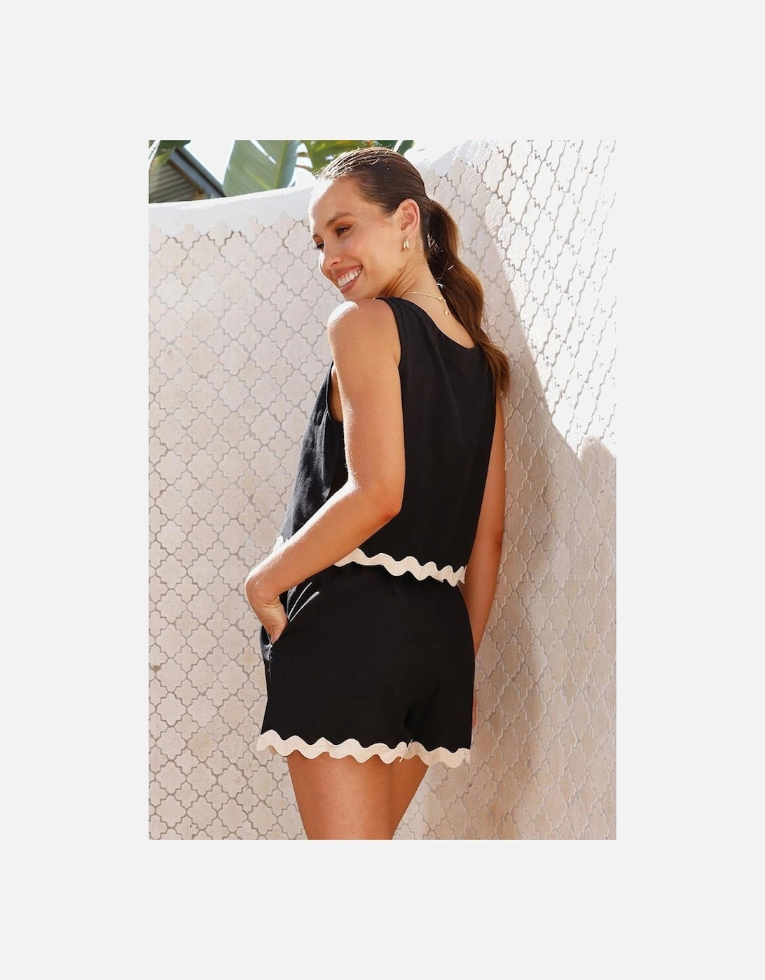 Black Ricrac Trim Tank Top Elastic Waist Shorts Set
