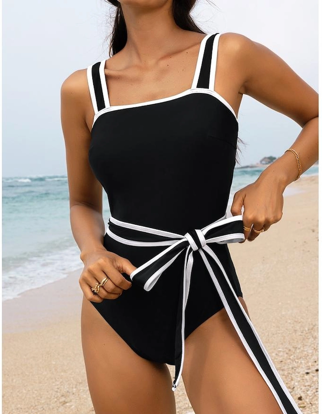 Black Colorblock Edge Belted One Piece Swimsuit
