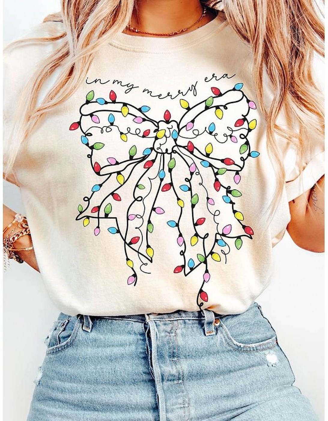 White Colored Light Bowknot Graphic Crewneck T Shirt