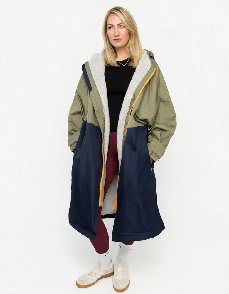 Rira Waterproof Changing Robe