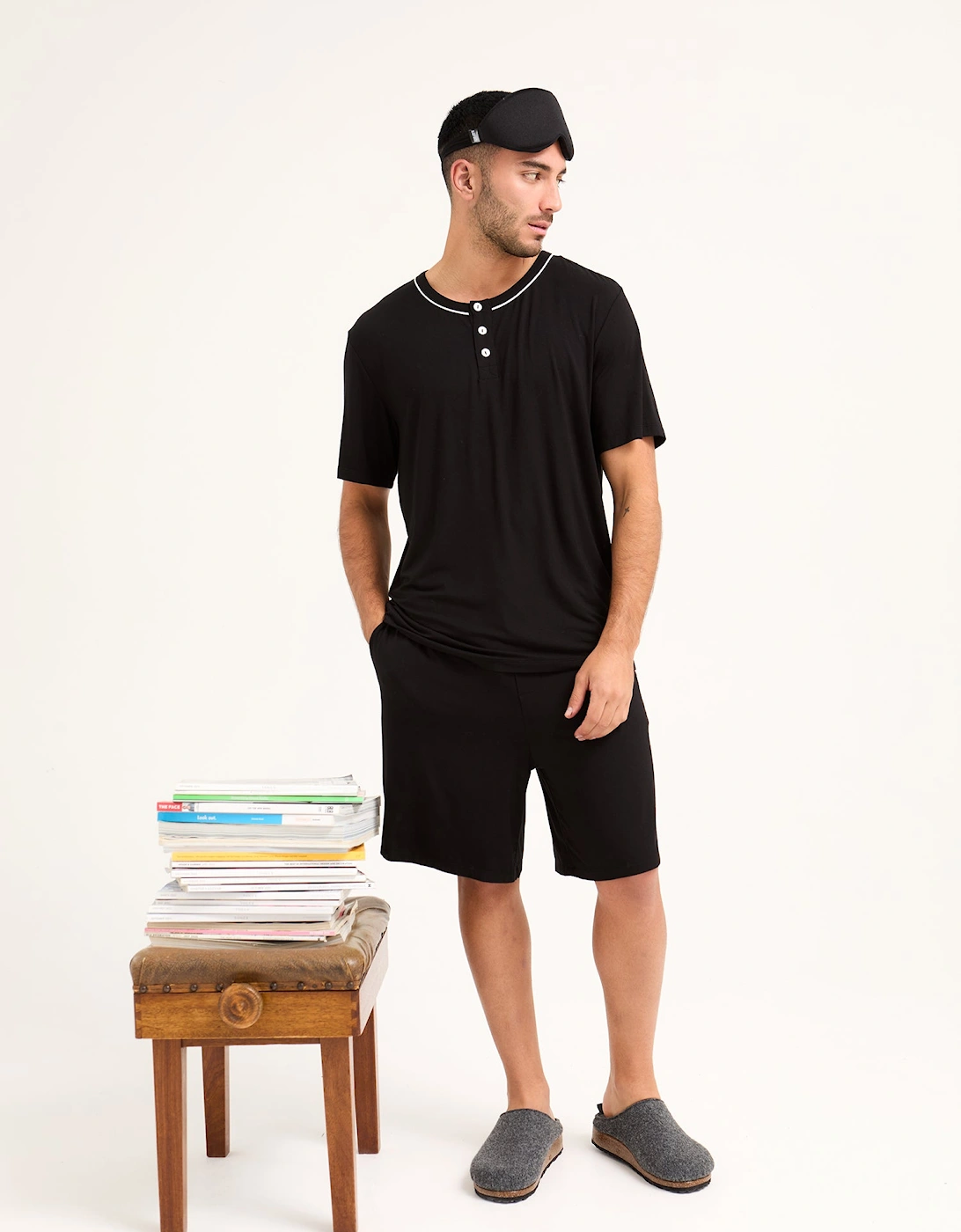 Bamboo Short Pyjama Set in Black, 6 of 5