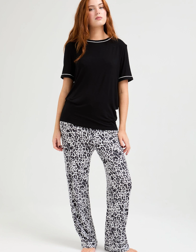 Bamboo Tee and Trouser Set in Black / Luxe Leopard