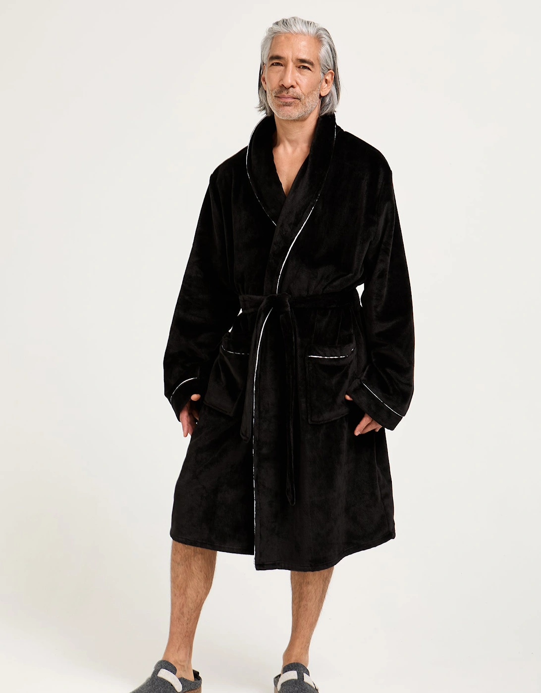 Mister You Super Plush Robe in Black