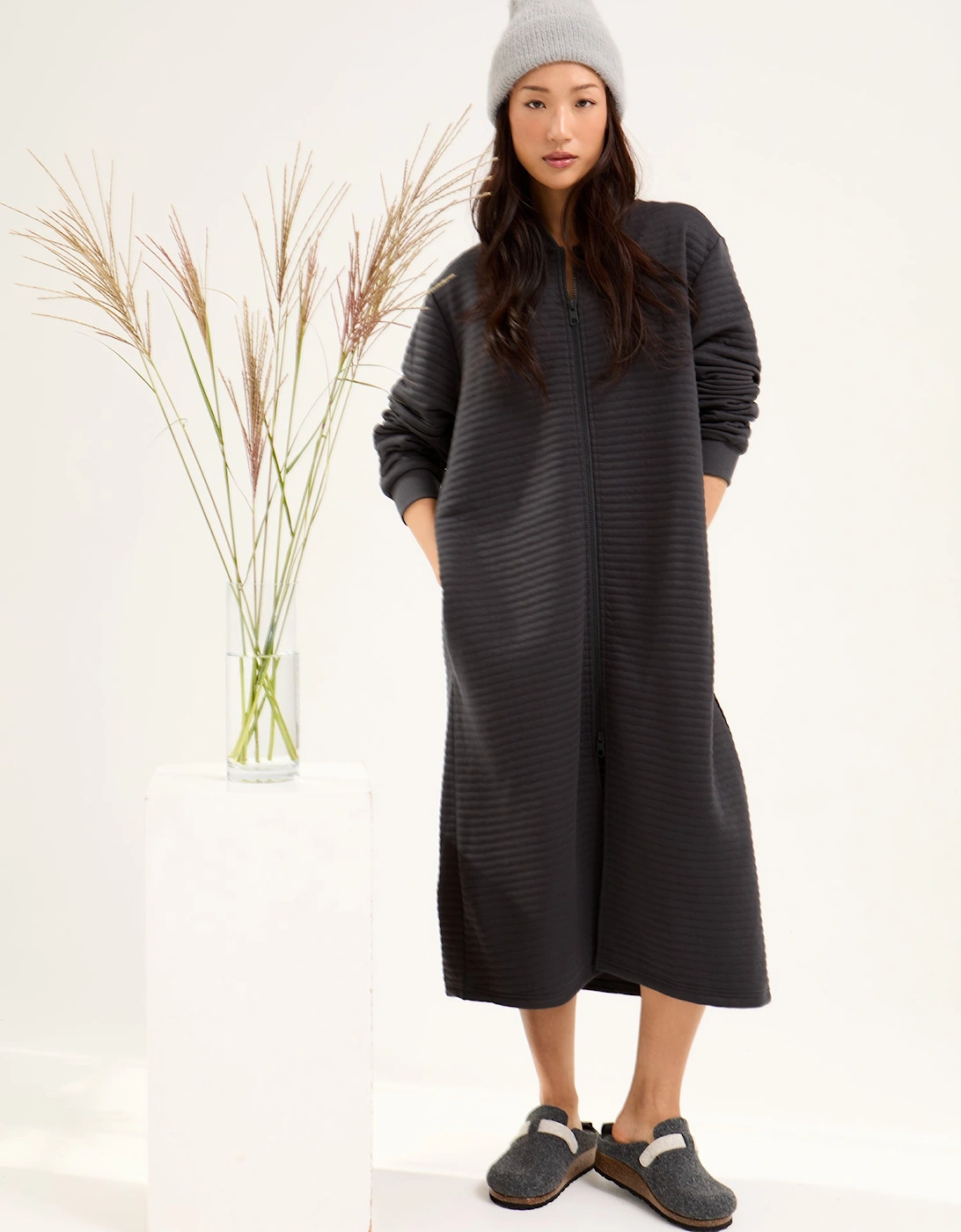 Quilted Jersey Housecoat in Charcoal, 6 of 5