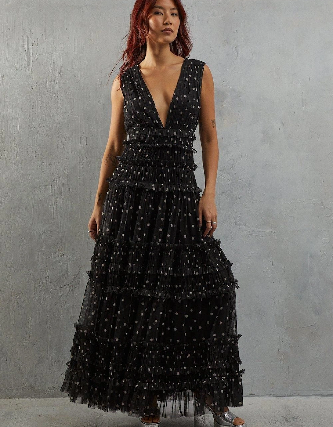 Tulle Spot Sleeveless Plunge Neck Gathered Waist Tier Maxi Dress, 2 of 1