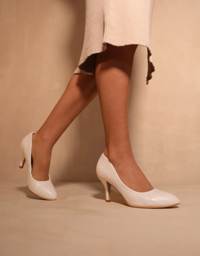 'Paola' Mid High Heel Court Pump Shoes With Pointed Toe