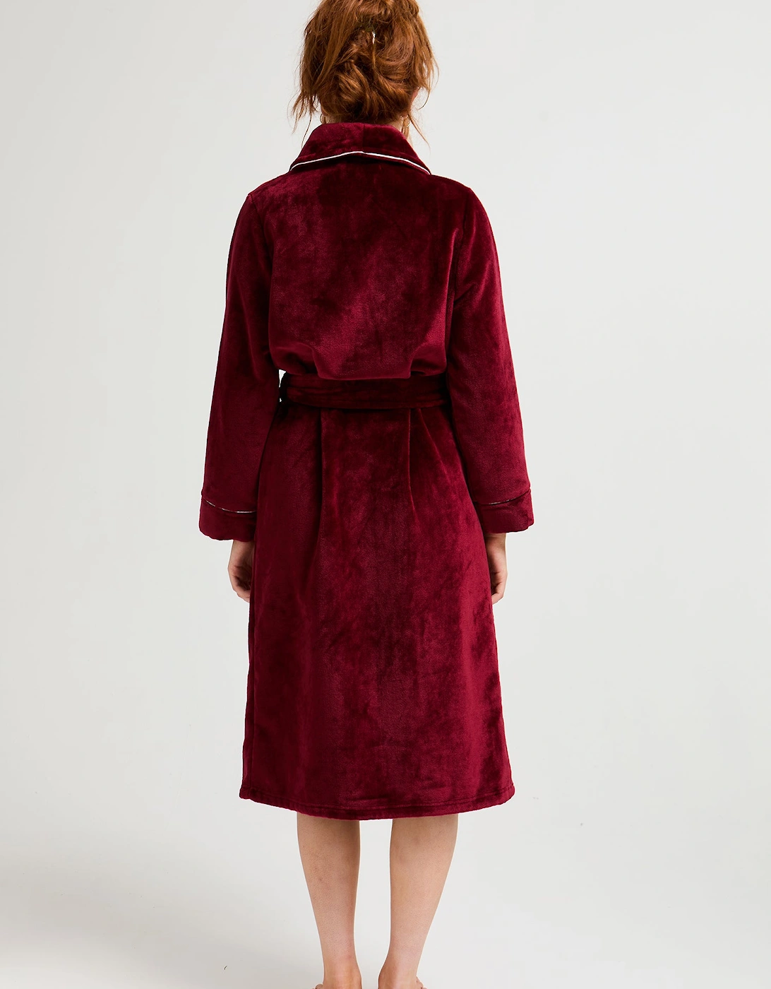 Super Plush Robe in Claret