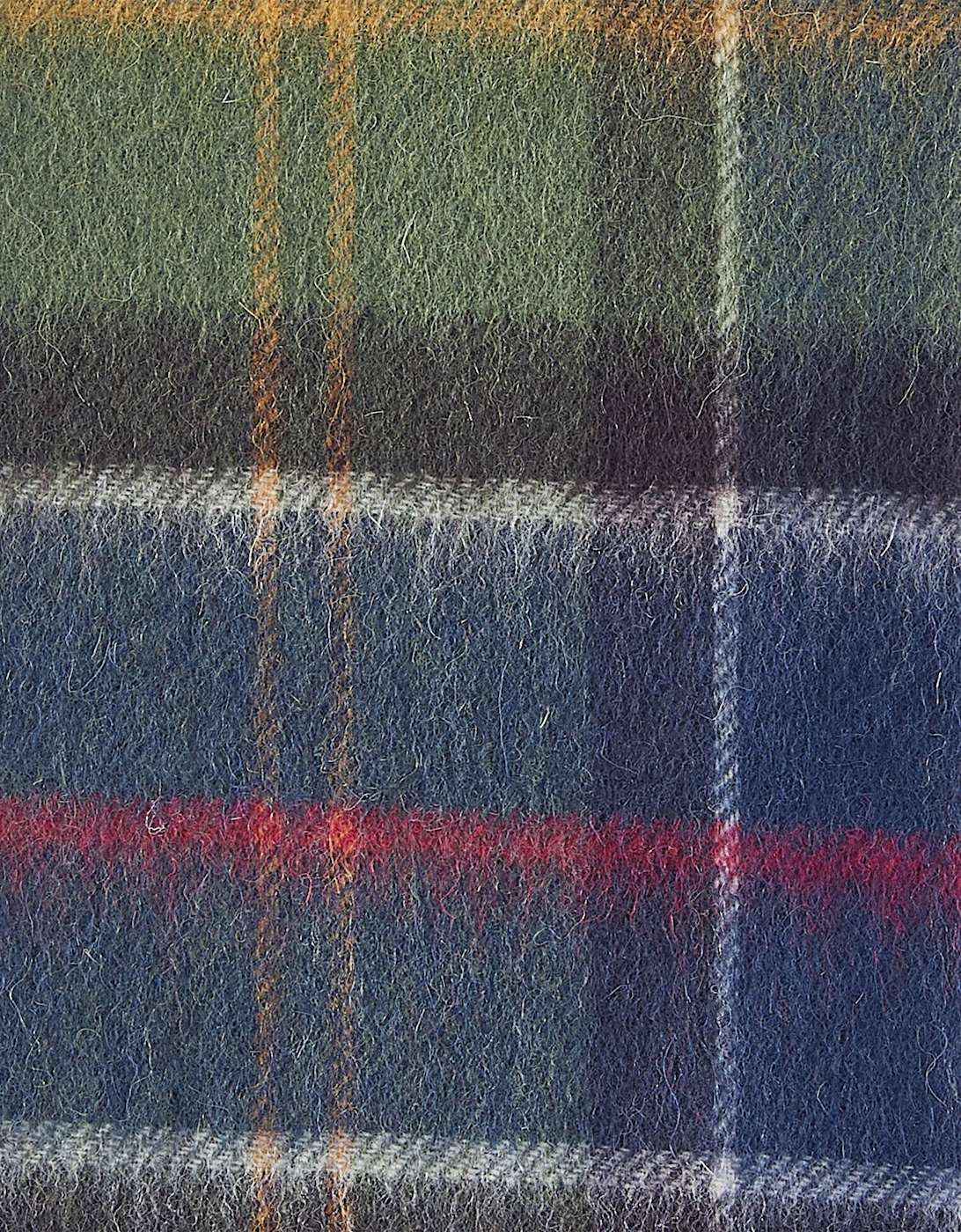 Merino Cashmere Tartan Scarf - Classic