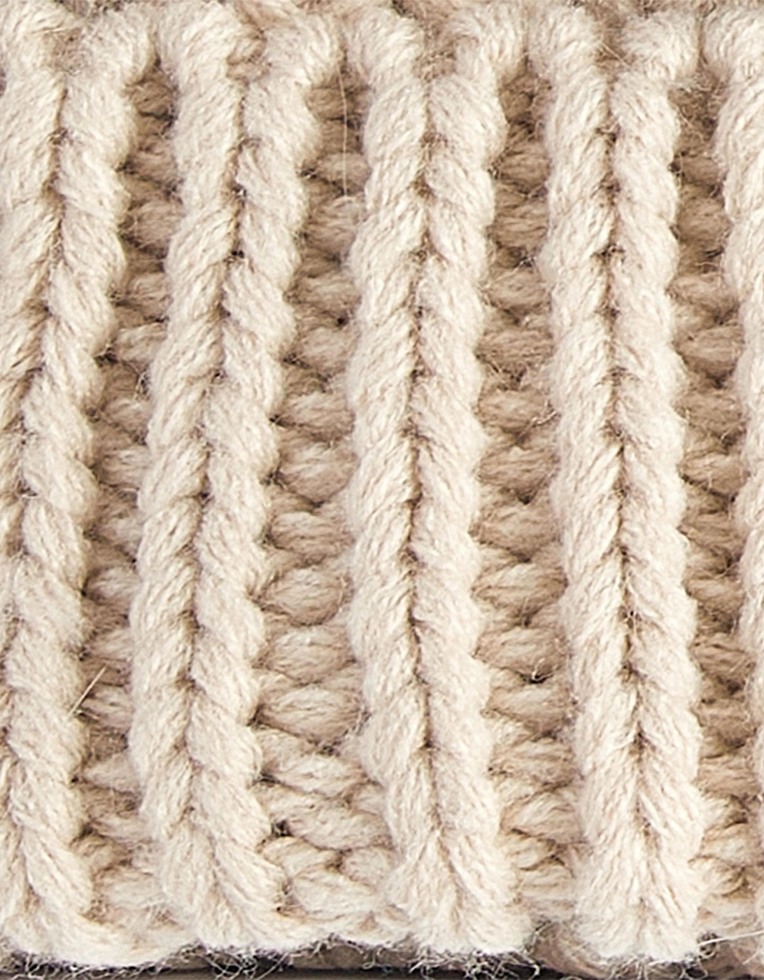 Saltburn Beanie & Scarf Gift Set - Pearl
