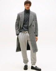Thumbnail 2 of 6