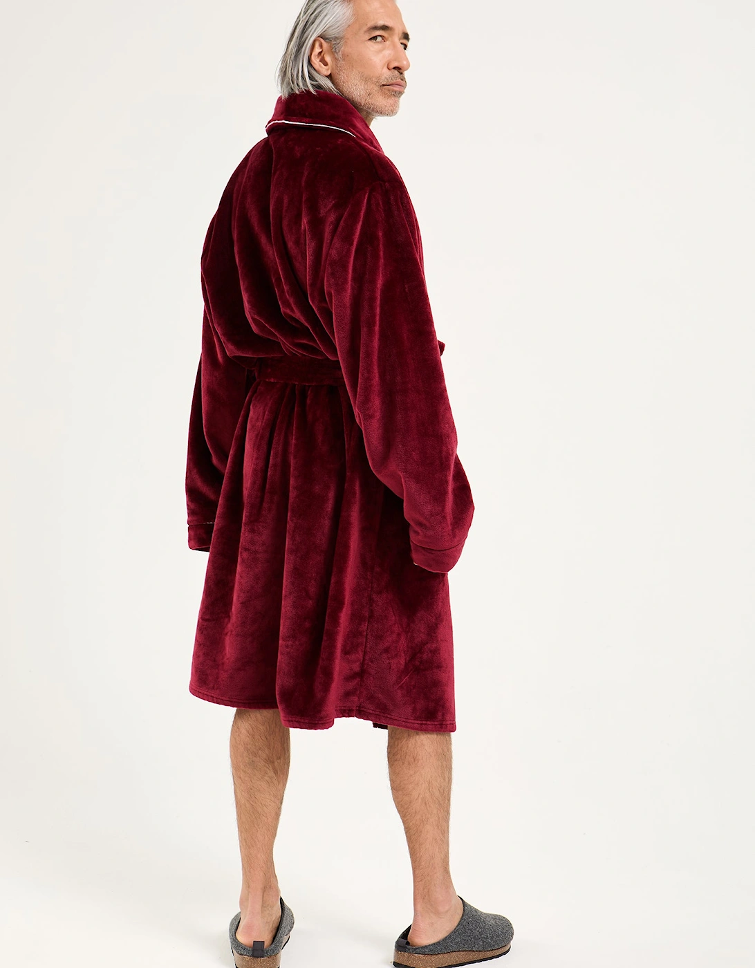 Mister You Super Plush Robe in Claret