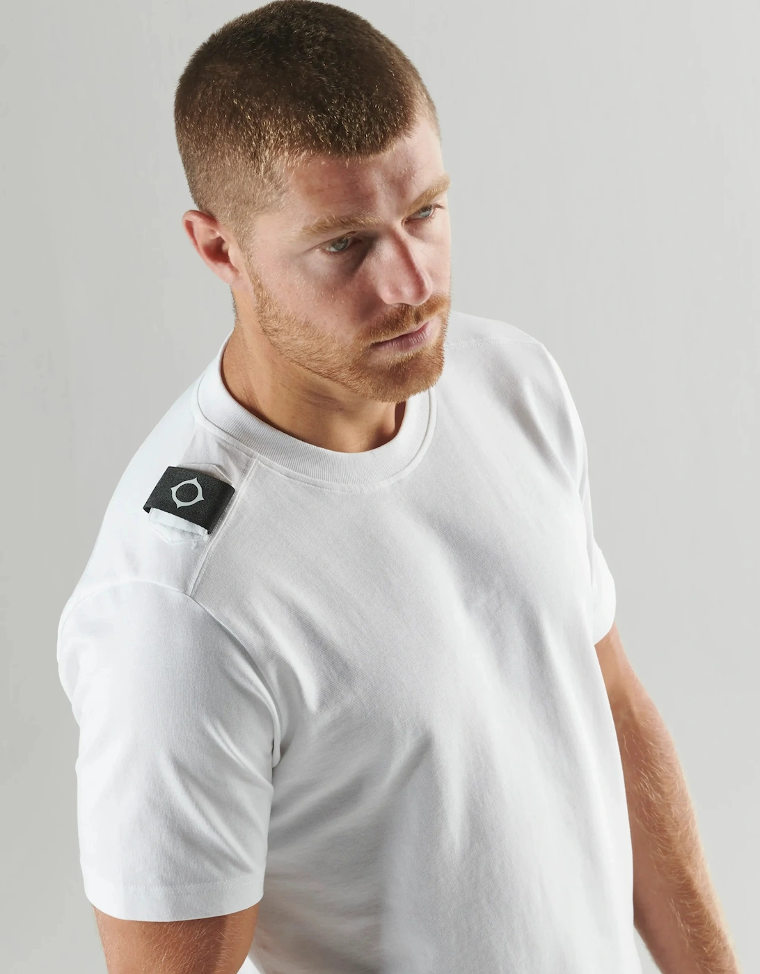MAS8410 Badge Tee - Optic White