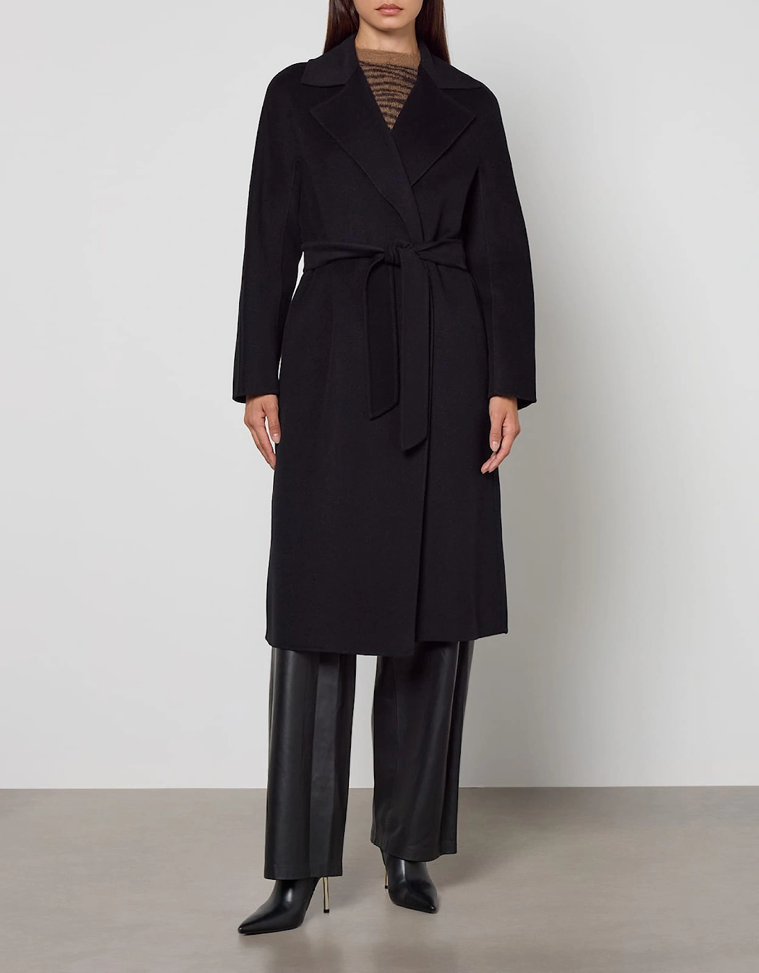 Cles Coat, 5 of 4