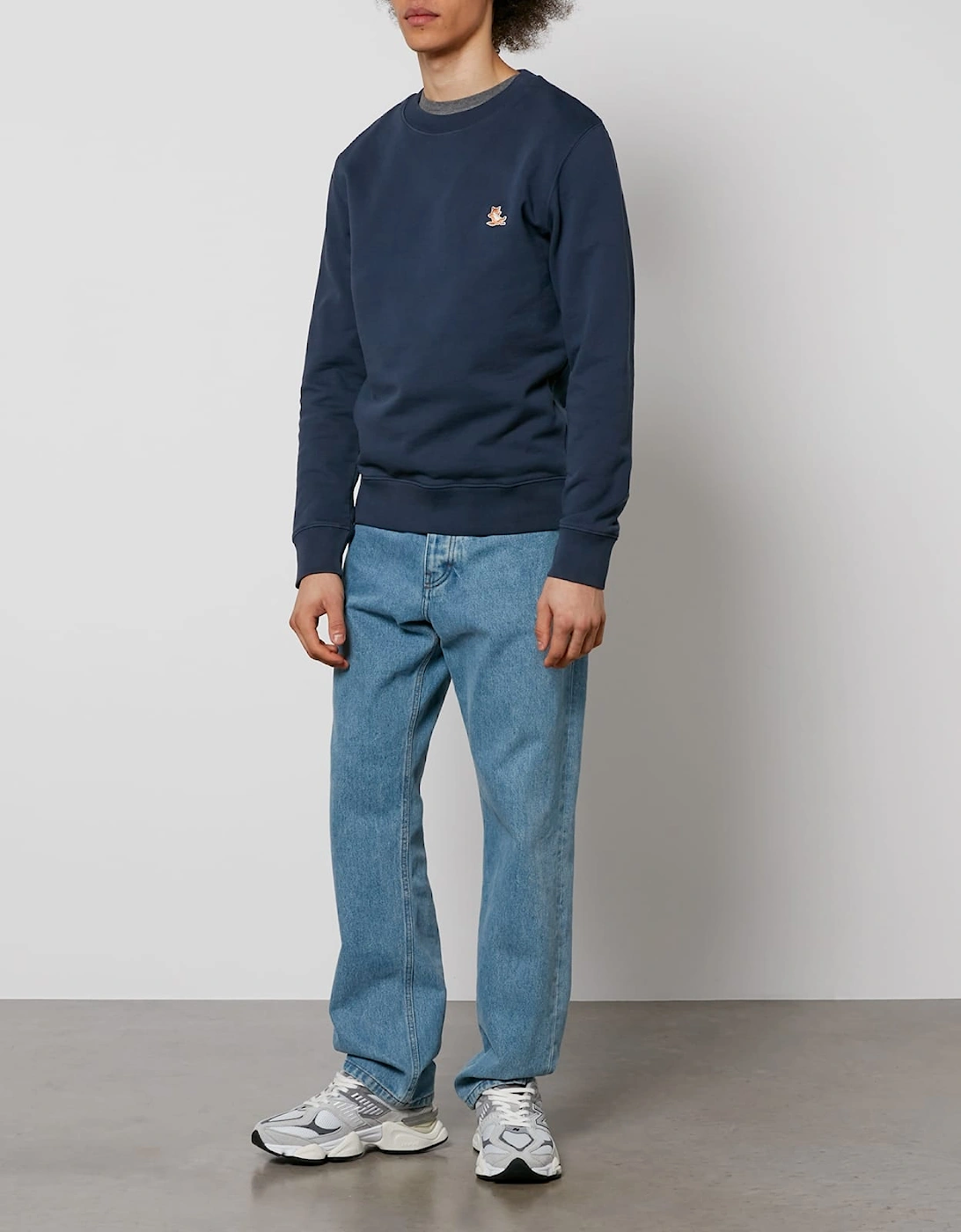 Chillax Patch Regular Sweatshirt