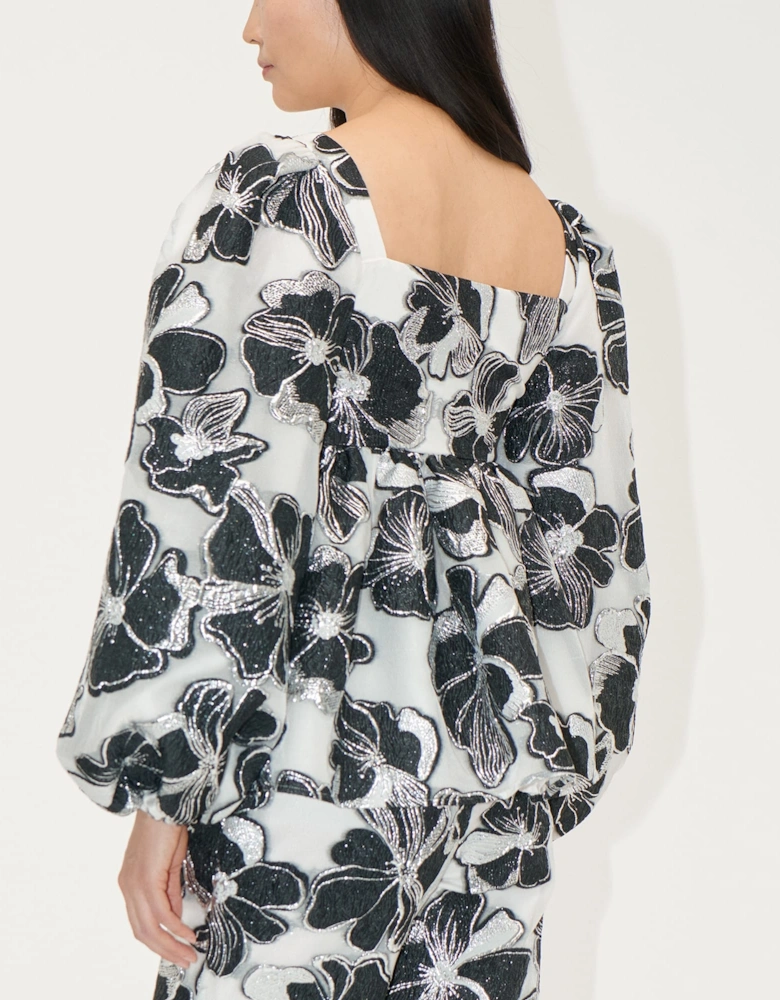 Square Neck Long Sleeve Top